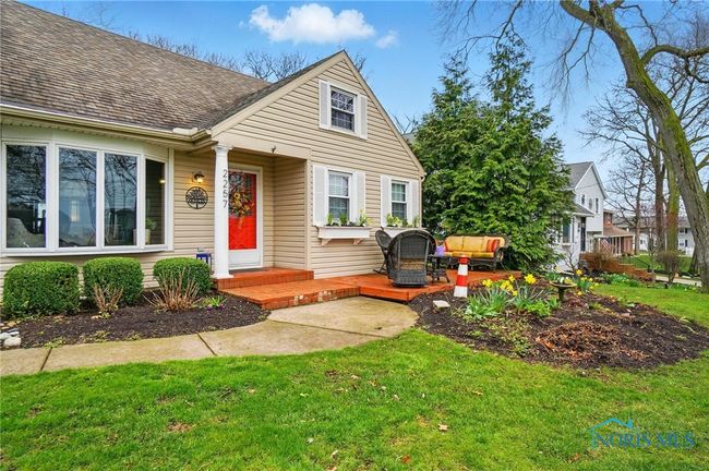 2257 N Carriage Ln, House other with 4 bedrooms, 4 bathrooms and 2 parking in Port Clinton OH | Image 4