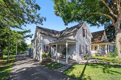 518 S Main St, Columbia, IL, 62236-2479 | Card Image