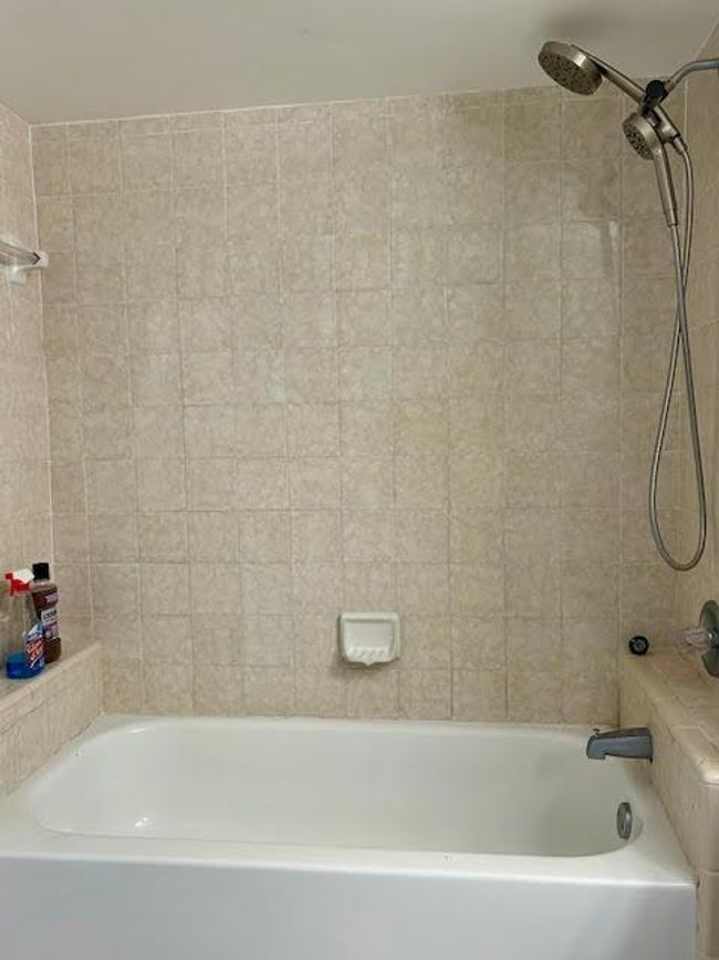 APT-110H - 1920 Ne 1 St Ter, Condo with 1 bedrooms, 1 bathrooms and null parking in Wilton Manors FL | Image 25