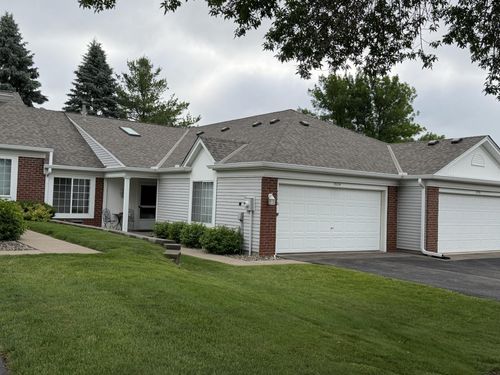7524 Ojibway Park Rd, Woodbury, MN, 55125-4303 | Card Image