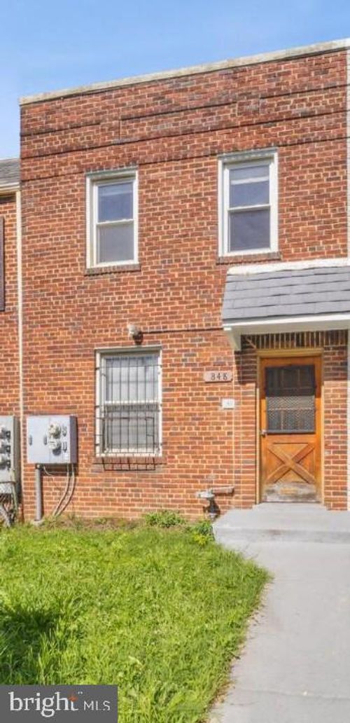 848 19th St Ne, WASHINGTON, DC, 20002-4002 | Card Image