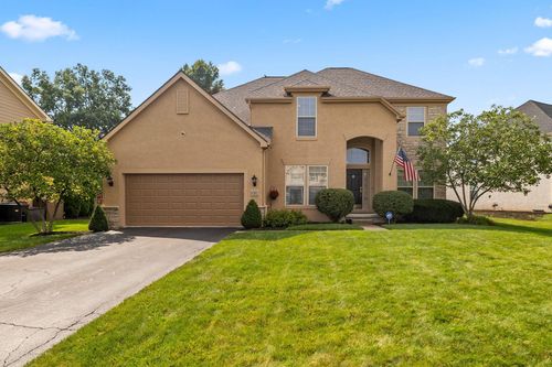 8302 Danbridge Way, Westerville, OH, 43082-7120 | Card Image