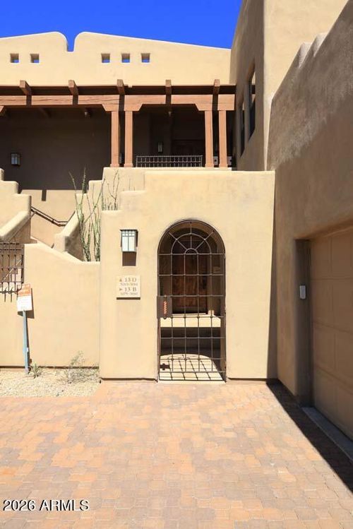 13d-36601 N Mule Train Rd, Carefree, AZ, 85377-4271 | Card Image