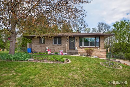 6044 Belmont Ave Ne, Belmont, MI, 49306-9601 | Card Image