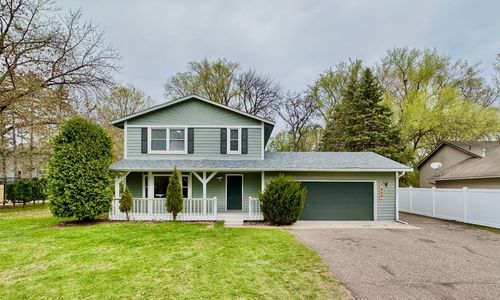 809 Wagon Wheel Trl, Eagan, MN, 55120-1315 | Card Image