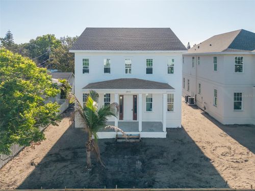 2915 12th St N, ST PETERSBURG, FL, 33704-2541 | Card Image