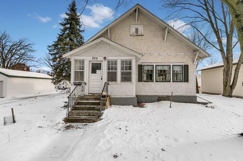 325 Central Ave N, Milaca, MN, 56353-1537 | Card Image