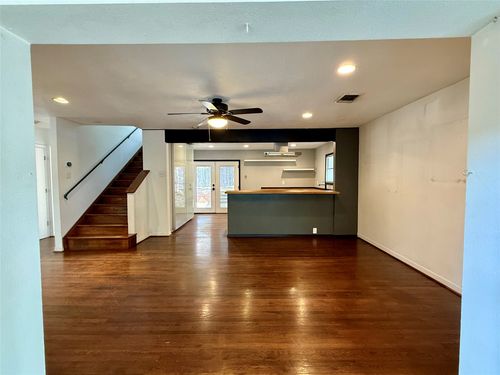 6823 E Grand Ave, Dallas, TX, 75223-1105 | Card Image