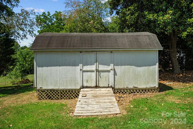 14674 Elkin Highway 268 None, House other with 3 bedrooms, 1 bathrooms and null parking in Ronda NC | Image 38