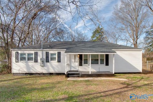 3916 Troy Swasey Blvd Sw, Huntsville, AL, 35805-5236 | Card Image