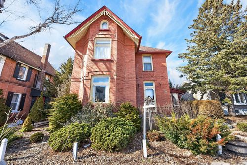 28 Queen St, Cookstown, ON, L0L1L0 | Card Image