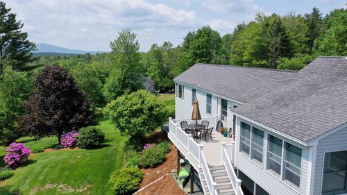 85 Farwell Ln, New London, NH, 03257-5766 | Card Image