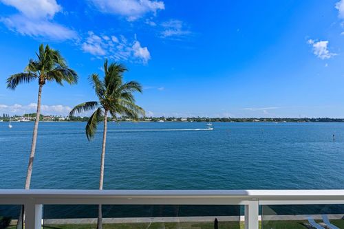 404-2800 N Flagler 404 Drive, West Palm Beach, FL, 33407 | Card Image