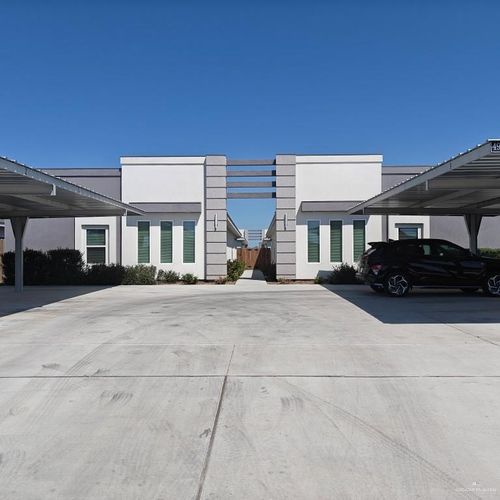 apt-2-4906 N Crown Pt, Pharr, TX, 78577-1190 | Card Image