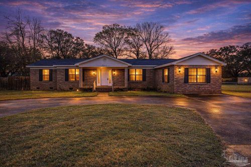 8208 Durand Ave, Pensacola, FL, 32534-3553 | Card Image