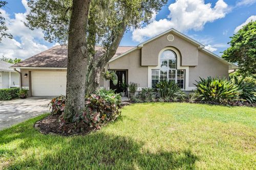 6536 Northlake Dr, ZEPHYRHILLS, FL, 33542-0615 | Card Image