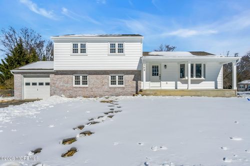 568 Flock Rd, Hamilton Square, NJ, 08690-1313 | Card Image