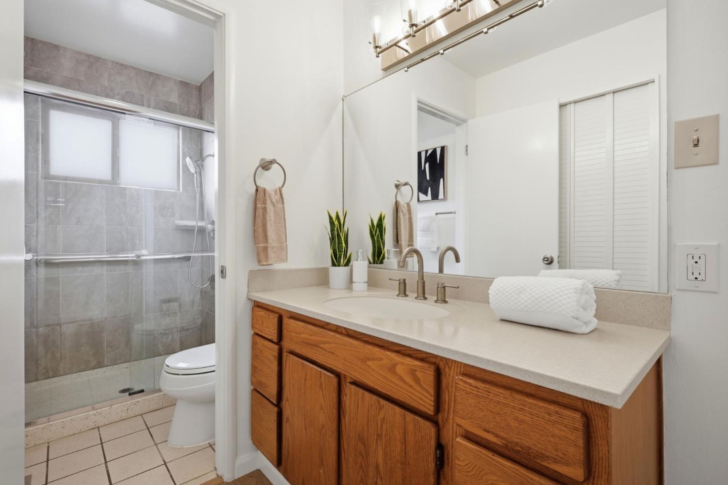 Residential in San Bruno 4