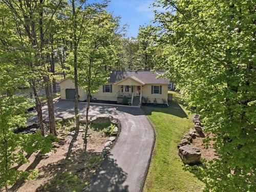 12 Rockway Ct, LAKE ARIEL, PA, 18436 | Card Image