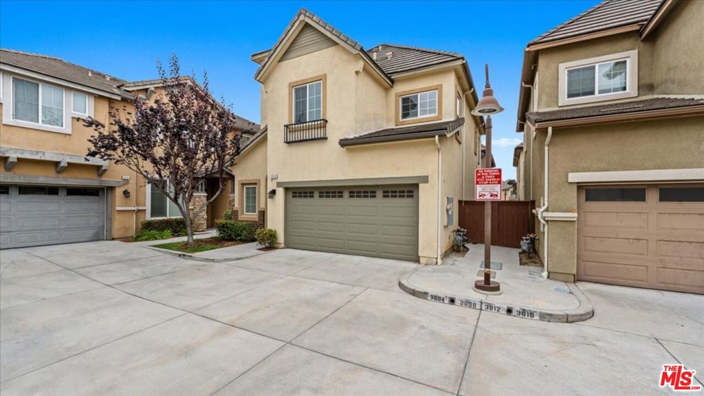Residential in Inglewood 2