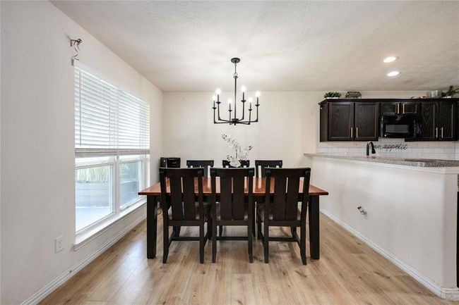 2814 Dustin Place Ct, House other with 4 bedrooms, 3 bathrooms and 2 parking in Humble TX | Image 11