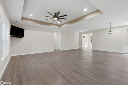 1108 Willow Ave, Burlington, IA, 52601 | Card Image