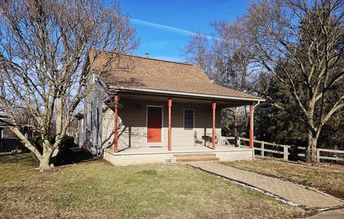 216 E Mulberry St, Baltimore, OH, 43105-1335 | Card Image