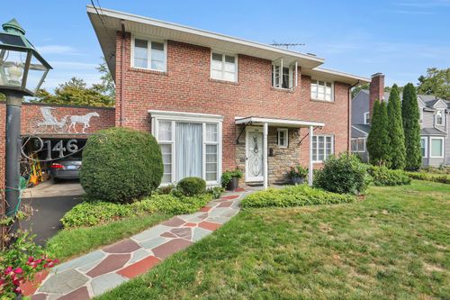 146 Lambert Ave, Meriden, CT, 06451-7613 | Card Image