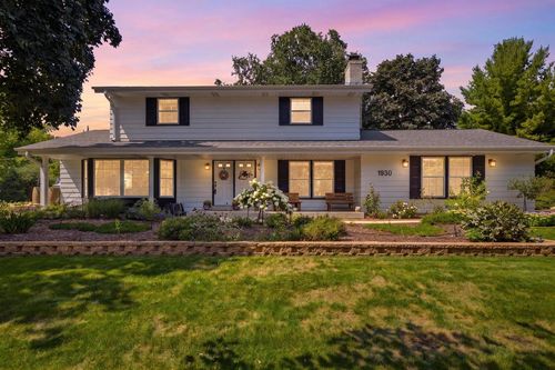 1930 Sunnyside Drive, Waukesha, WI, 53186 | Card Image