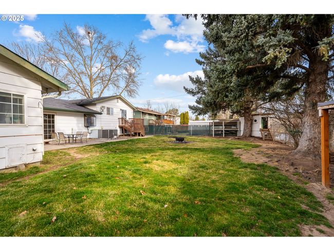 1524 Sw 44 Th St, House other with 4 bedrooms, 3 bathrooms and 2 parking in Pendleton OR | Image 34