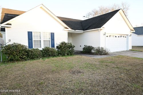 309 Dapper Dan Dr, Sneads Ferry, NC, 28460-9308 | Card Image