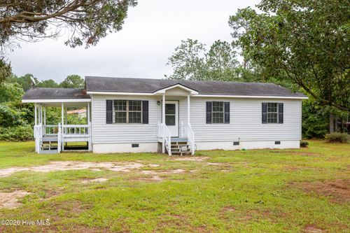 60 White Woods Rd, Roseboro, NC, 28382-5224 | Card Image
