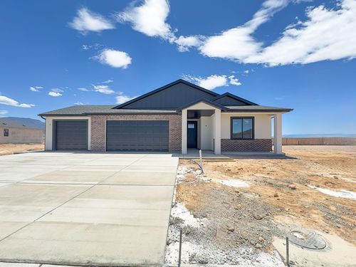 4403 W 100 N, Cedar City, UT, 84720-8592 | Card Image
