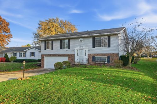 4142 Augusta Dr, Crown Point, IN, 46307-8957 | Card Image