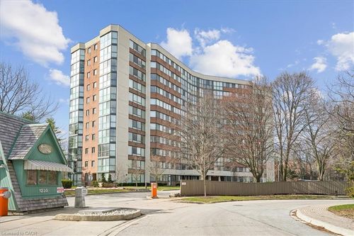 605-1240 Marlborough Crt, Oakville, ON, L6H3K7 | Card Image