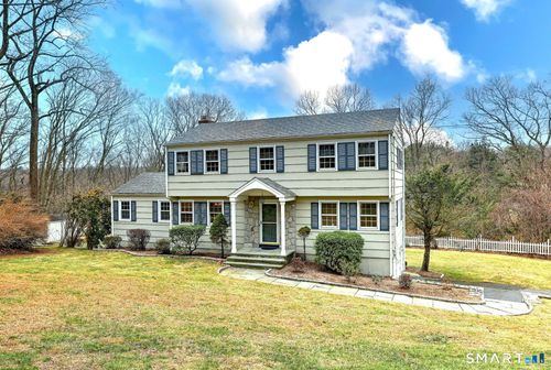 25 Shelter Rock Rd, Trumbull, CT, 06611-3324 | Card Image