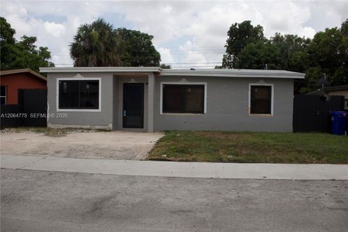 2732 Nw 5th Street, Pompano Beach, FL, 33069 | Card Image