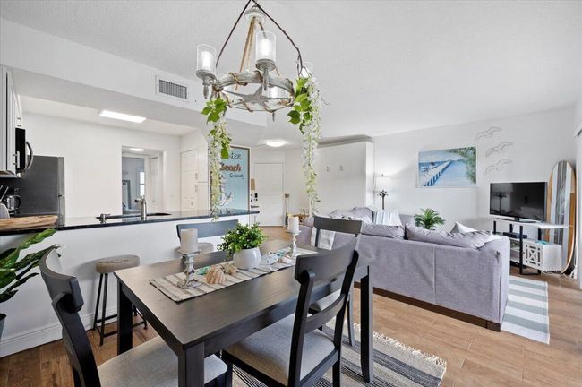 D404 - 1605 S Us Highway 1 D404, Condo with 1 bedrooms, 2 bathrooms and null parking in Jupiter FL | Image 16