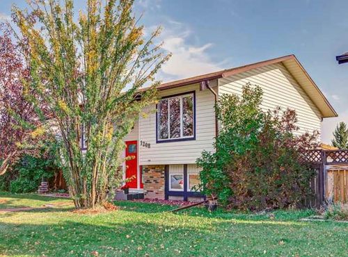 1208 Ranchlands Blvd Nw, Calgary, AB, T3G1G5 | Card Image
