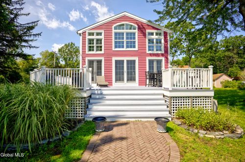 11 Lake Ave, Ballston Spa, NY, 12020-6225 | Card Image