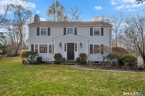 104 Newtown Tpke, Westport, CT, 06880-1009 | Card Image