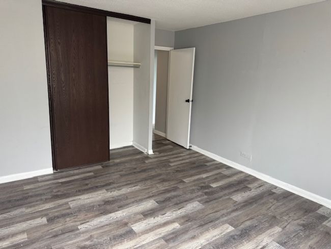APT-4C - 2211 S Highland Ave, Condo with 2 bedrooms, 2 bathrooms and 2 parking in Lombard IL | Image 25