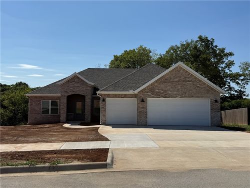 95 W Watson Ln, Farmington, AR, 72730-2803 | Card Image