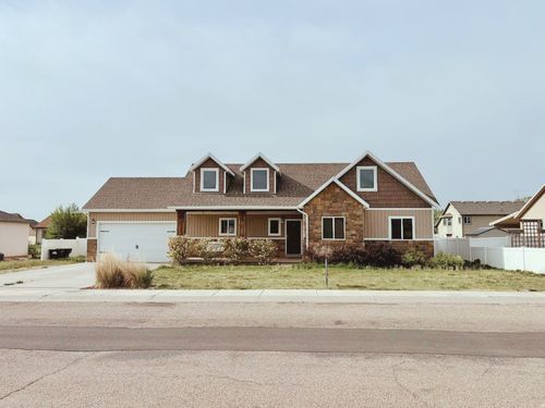 102 E 1800 S, Roosevelt, UT, 84066-3825 | Card Image