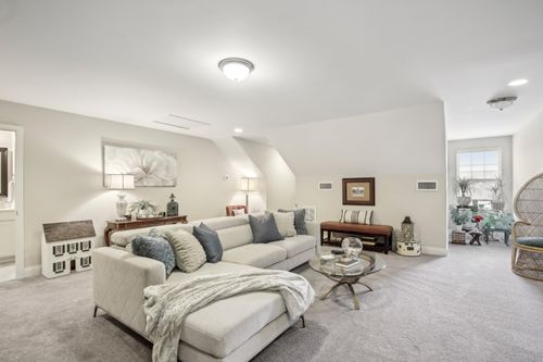 287 Chancery Dr, Gallatin, TN, 37066-1648 | Card Image