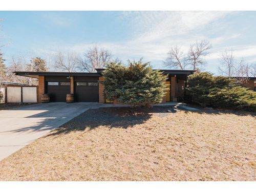 829 Juniper Ln, Fort Collins, CO, 80526-1975 | Card Image