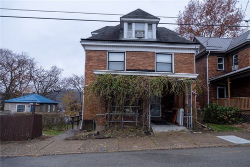 608 E 8th Avenue, Tarentum, PA, 15084 | Card Image