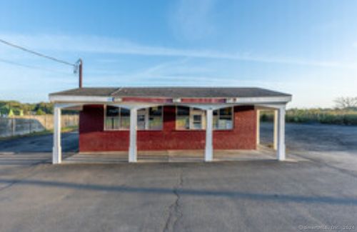 499 New Haven Ave, Milford, CT, 06460-3615 | Card Image