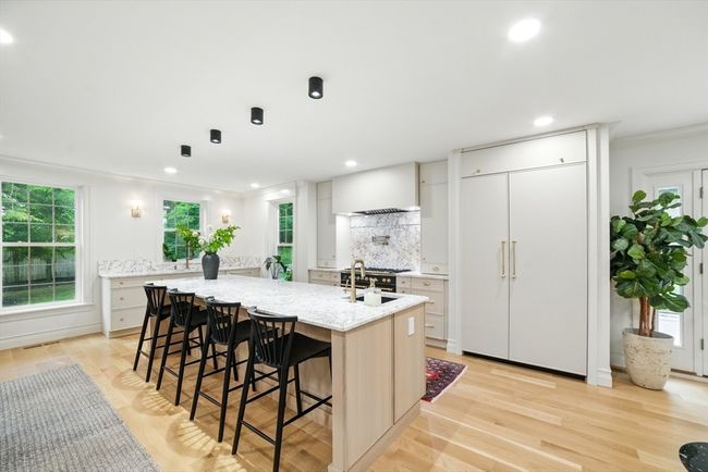 98 Great Plain Ave, House other with 4 bedrooms, 4 bathrooms and 4 parking in Wellesley MA | Image 7