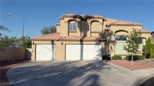 4708 English Ivy Ct, Las Vegas, NV, 89130-5329 | Card Image